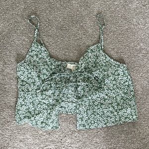 BRAND NEW PacSun green and white flora tie top